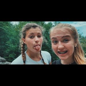 Meet your Posher, Lauren